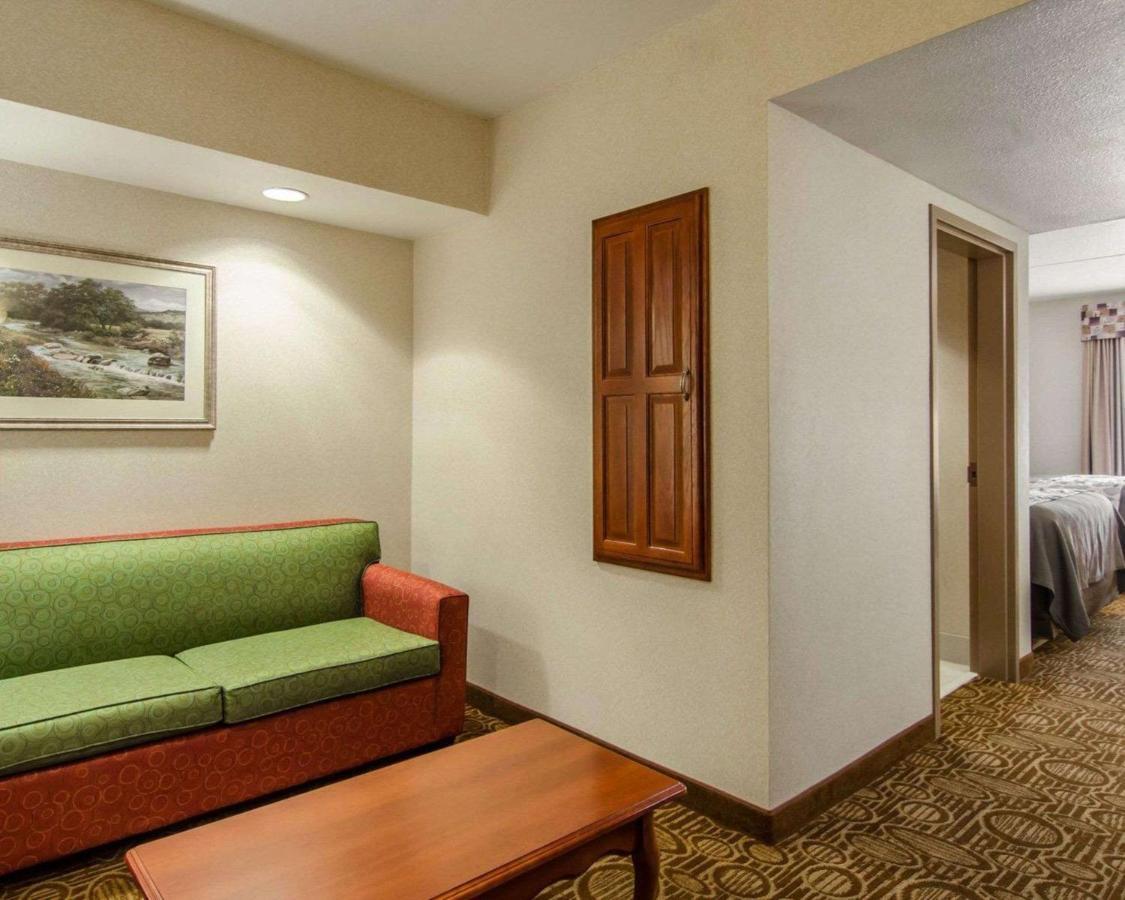 Sleep Inn & Suites Springdale West Экстерьер фото